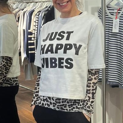 Tshirt "Just Happy Vibes"