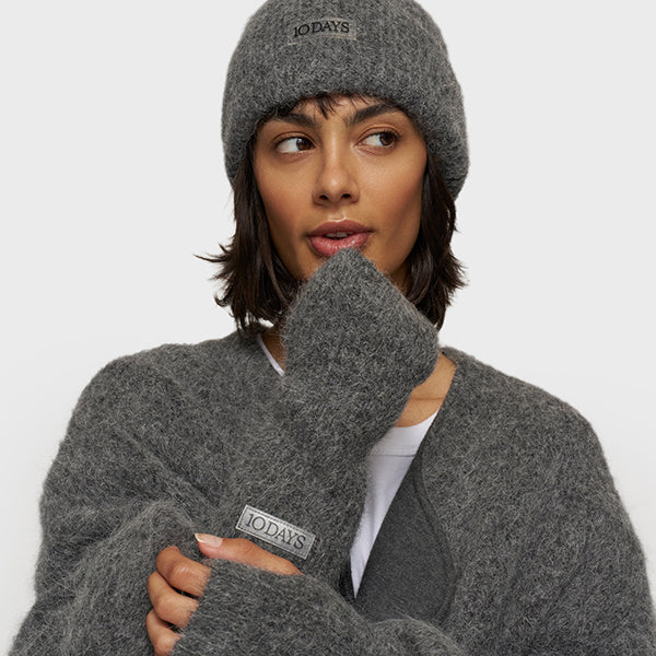 10 Days Hairy Knit Gloves