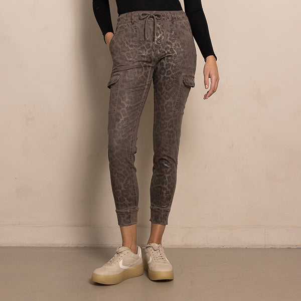 ZHRILL Daisey Cargo Leo Brown