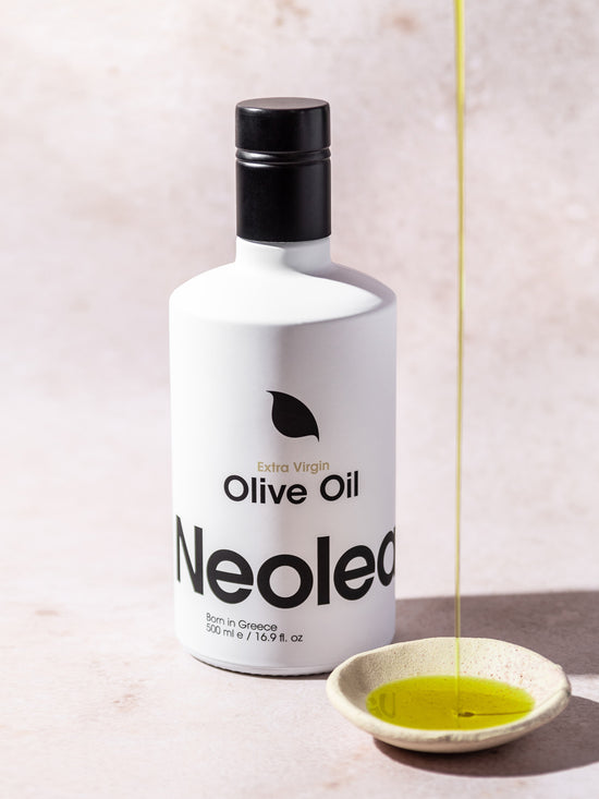 Laden Sie das Bild in den Galerie-Viewer, Neolea Extra Virgin Olive Oil 500ml
