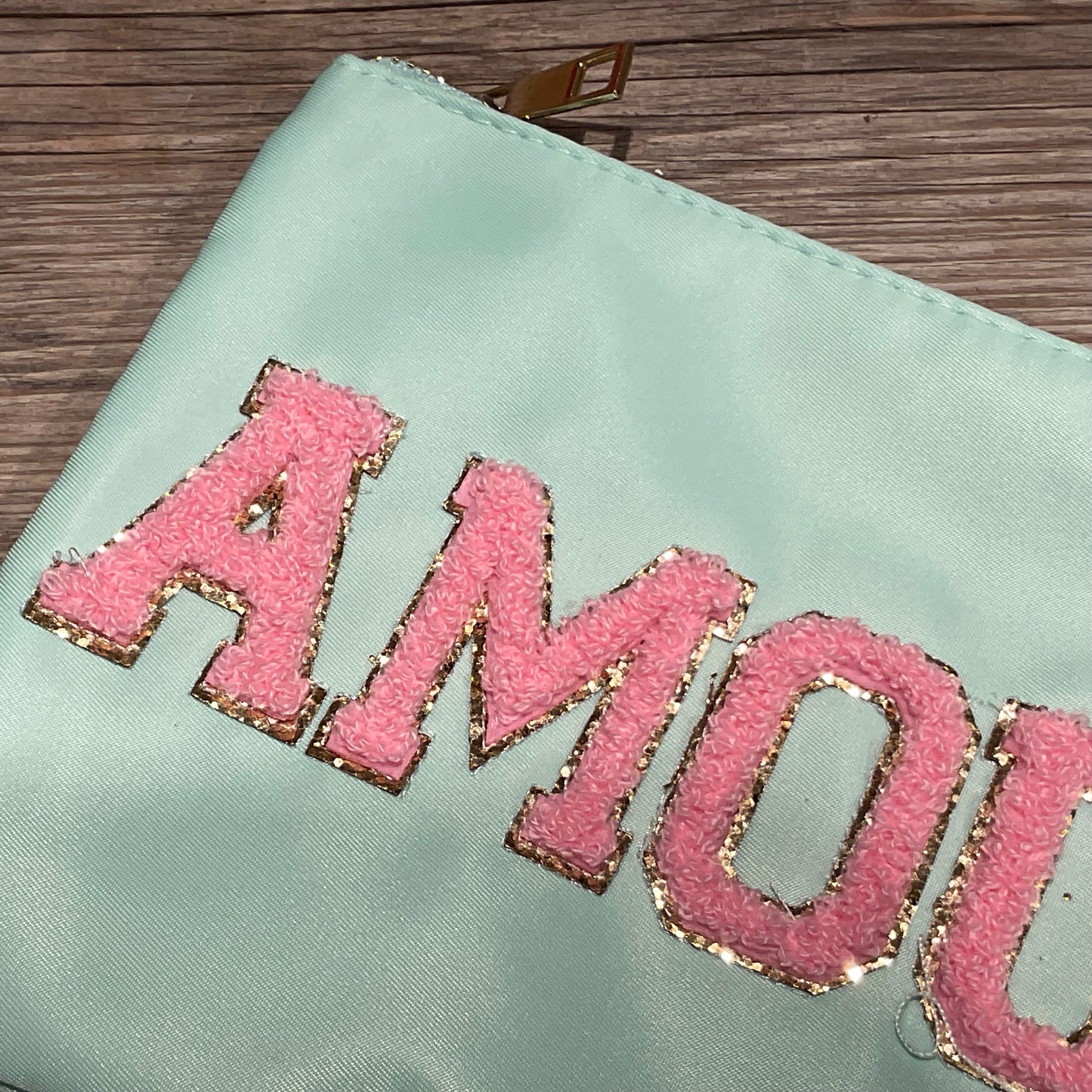 Nylon Pouch AMOUR