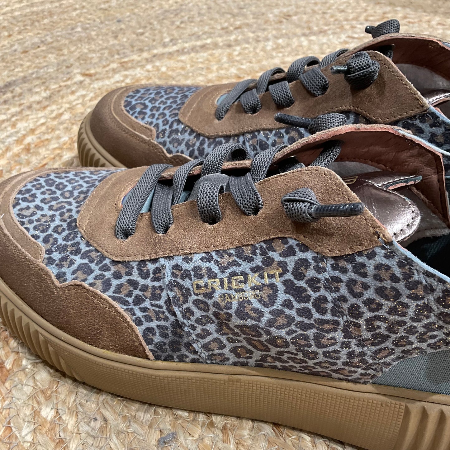 Crickit Leo Baby