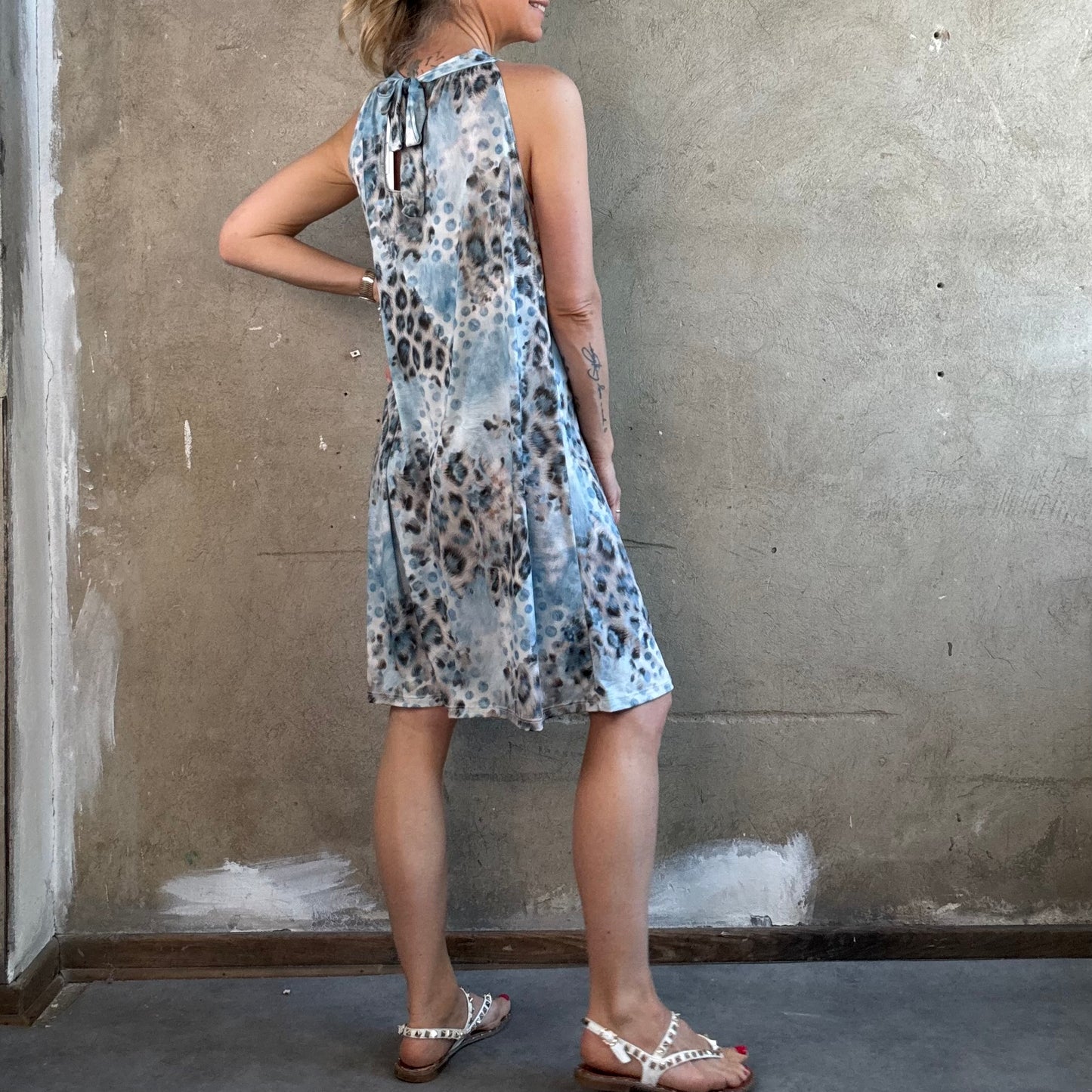 American Neck Dress Leo