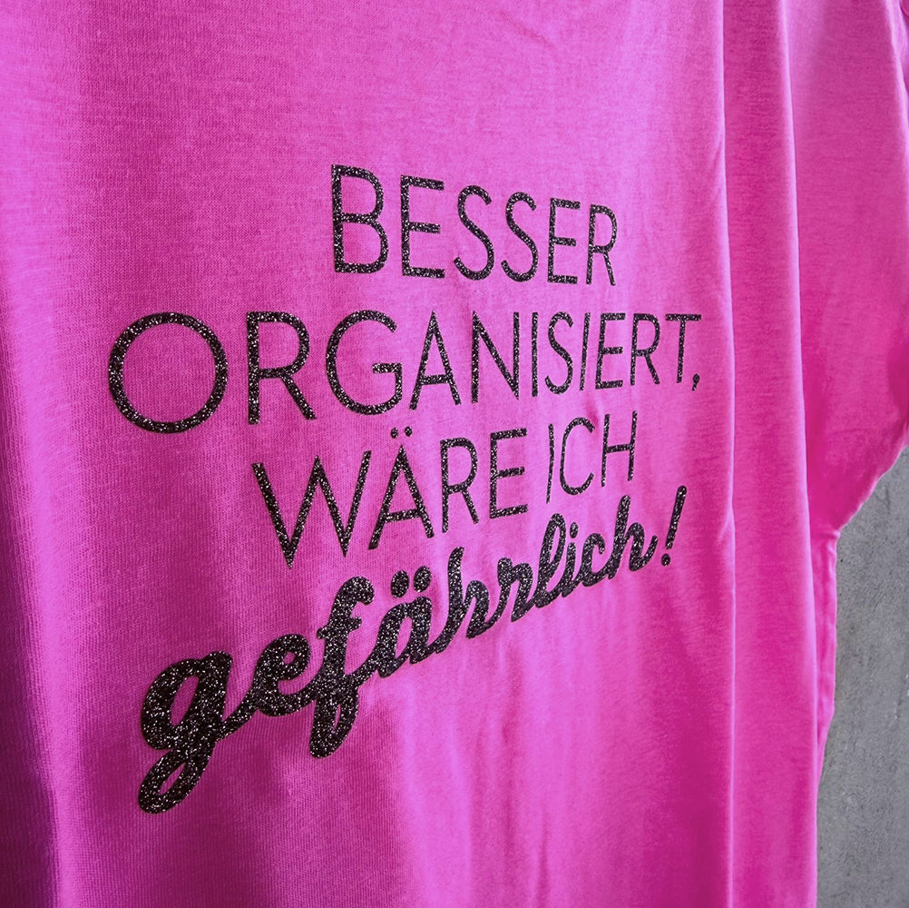 Be Famous Tshirt Gefährlich