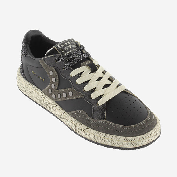 VICTORIA Smash Sneaker TACHUELAS