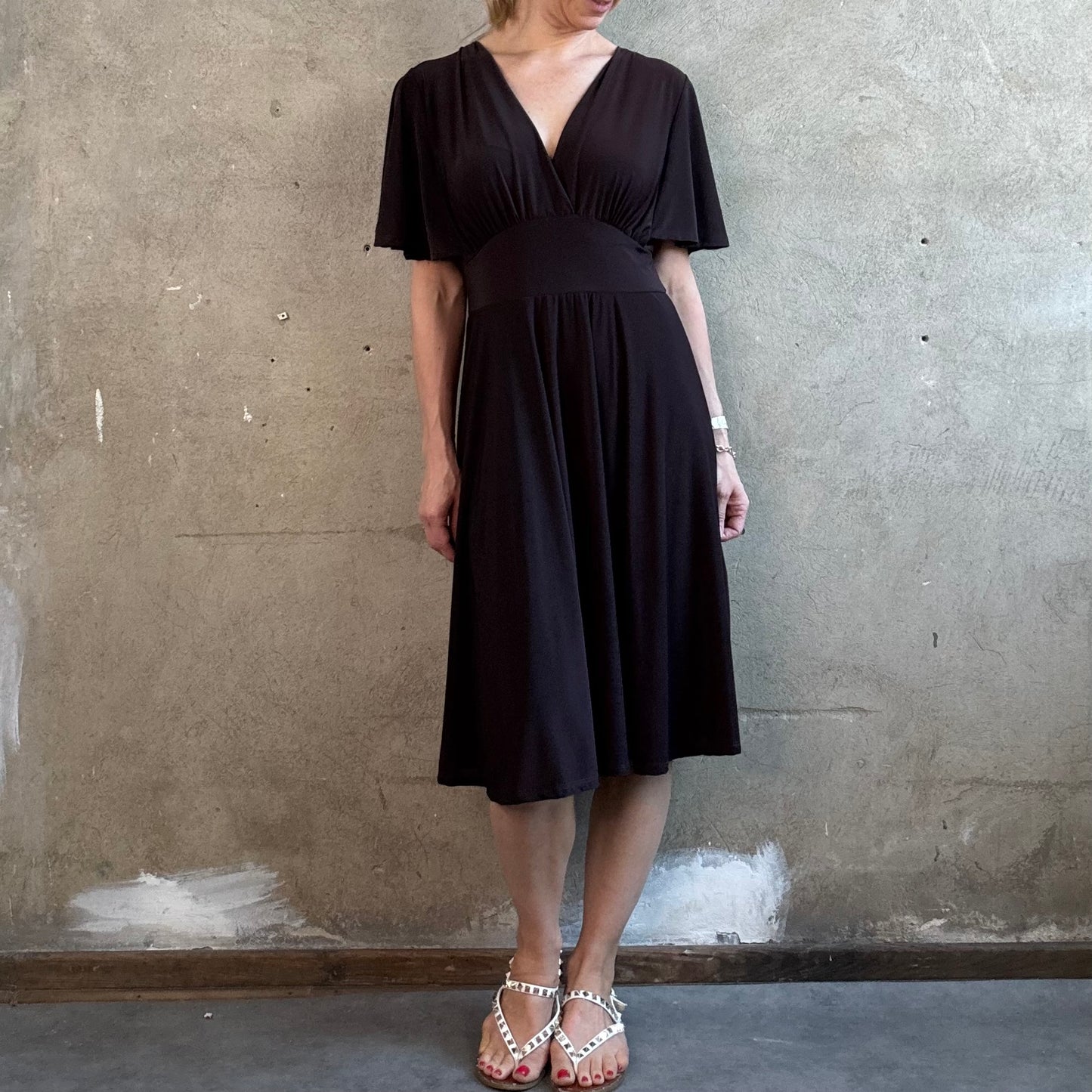 Kofferkleid mit V-Ausschnitt