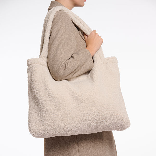 Akiko Teddy Tote Bag