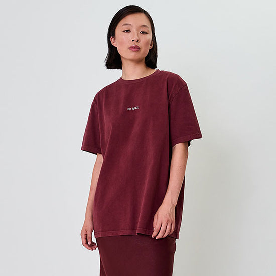 OH APRIL BF T-Shirt Own Magic