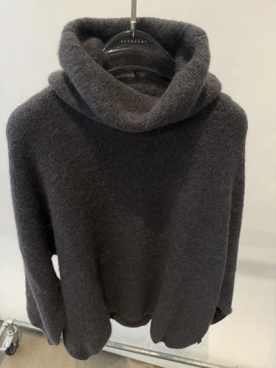 OUTRYGHT Strickpullover CONNY