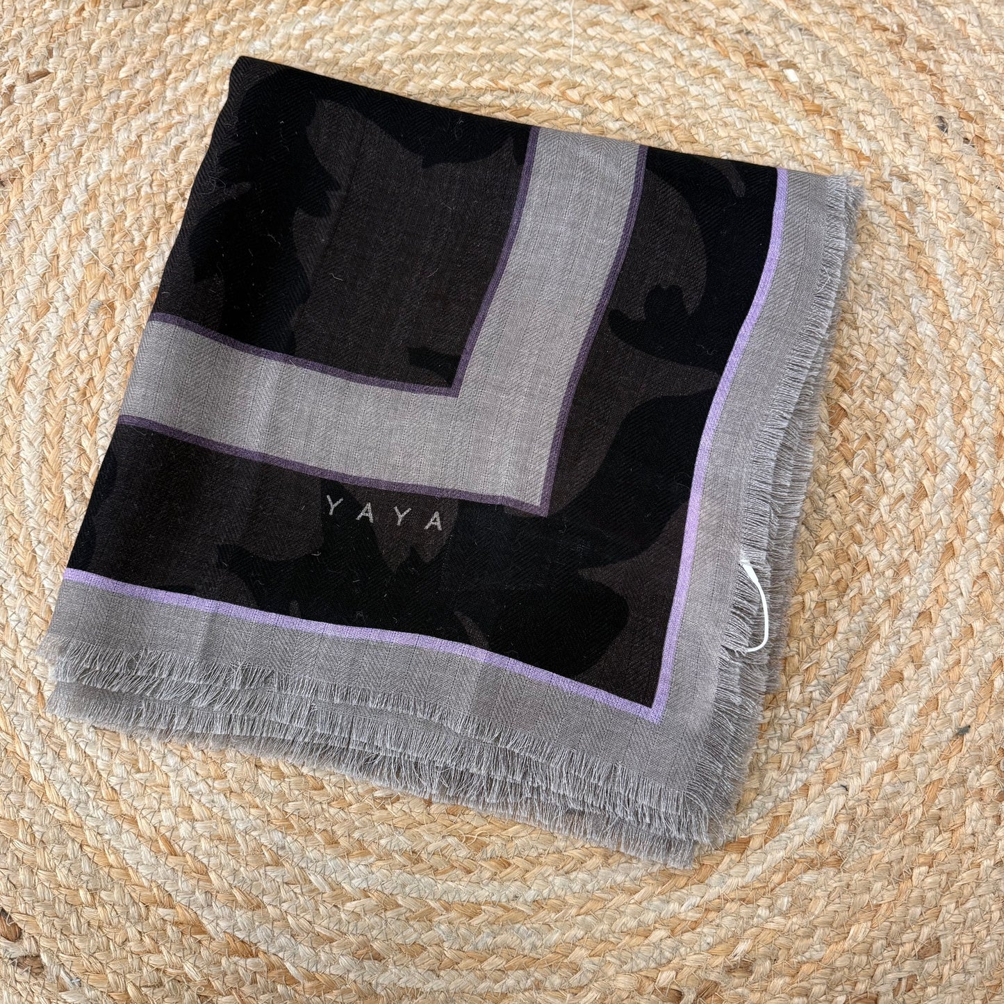 YAYA Wool Scarf
