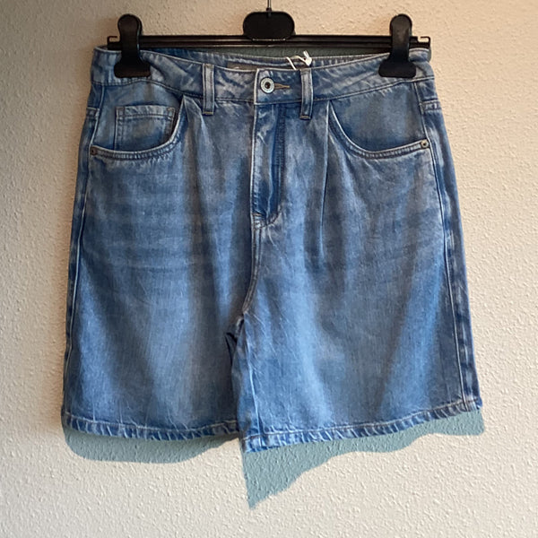 GEISHA Soft Wash Short