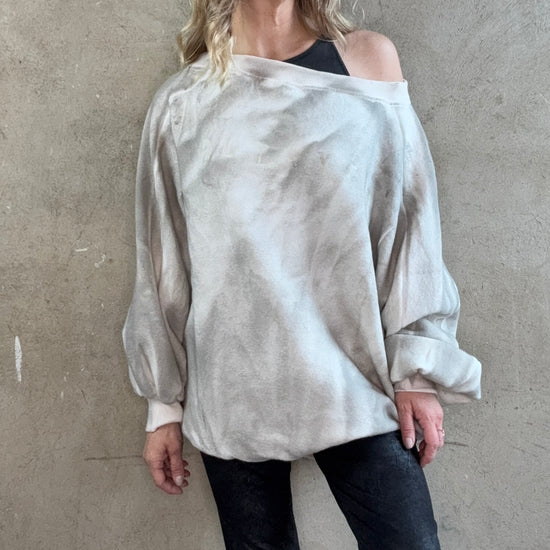 OUTRYGHT KIKO Sweater