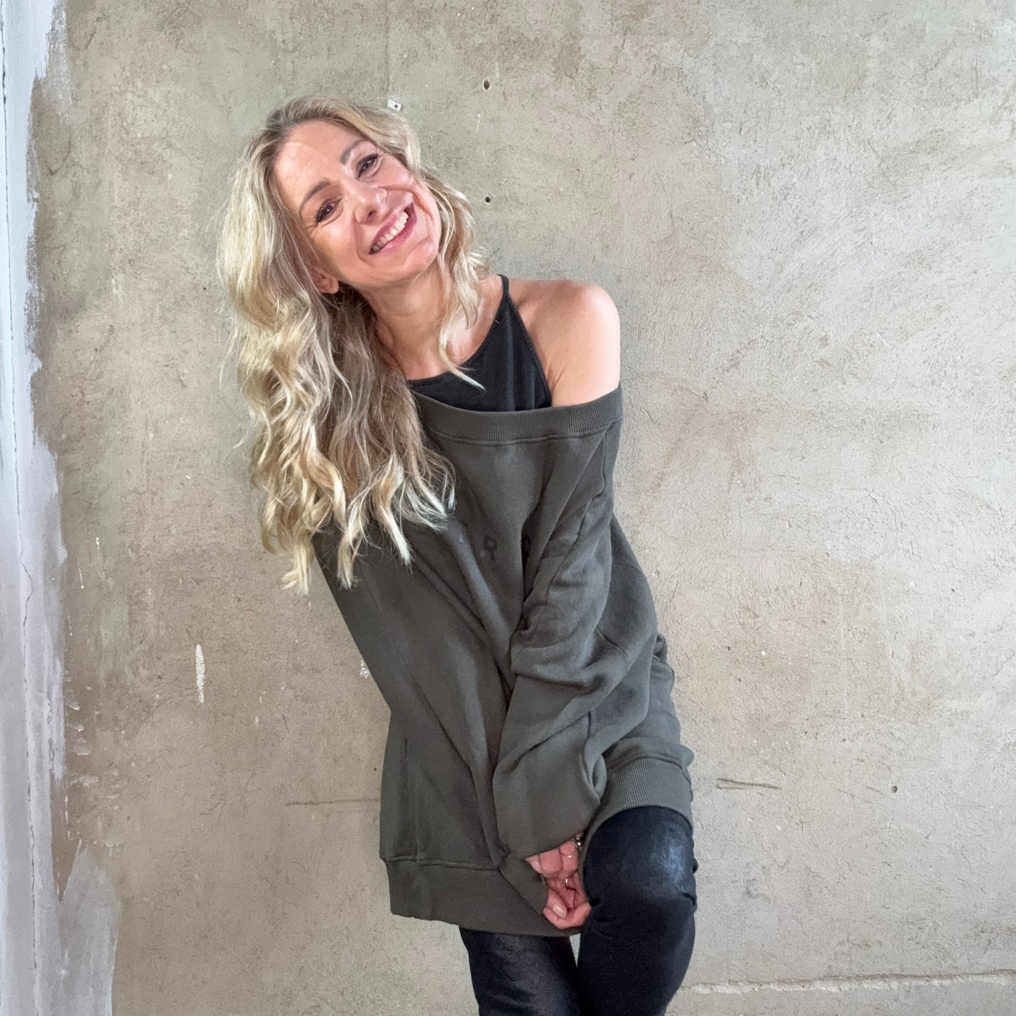OUTRYGHT KIKO Sweater