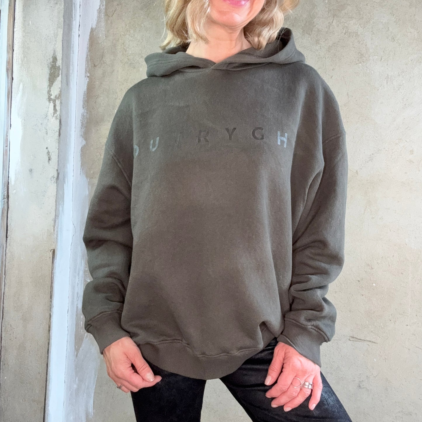 OUTRYGHT ZO Hoodie