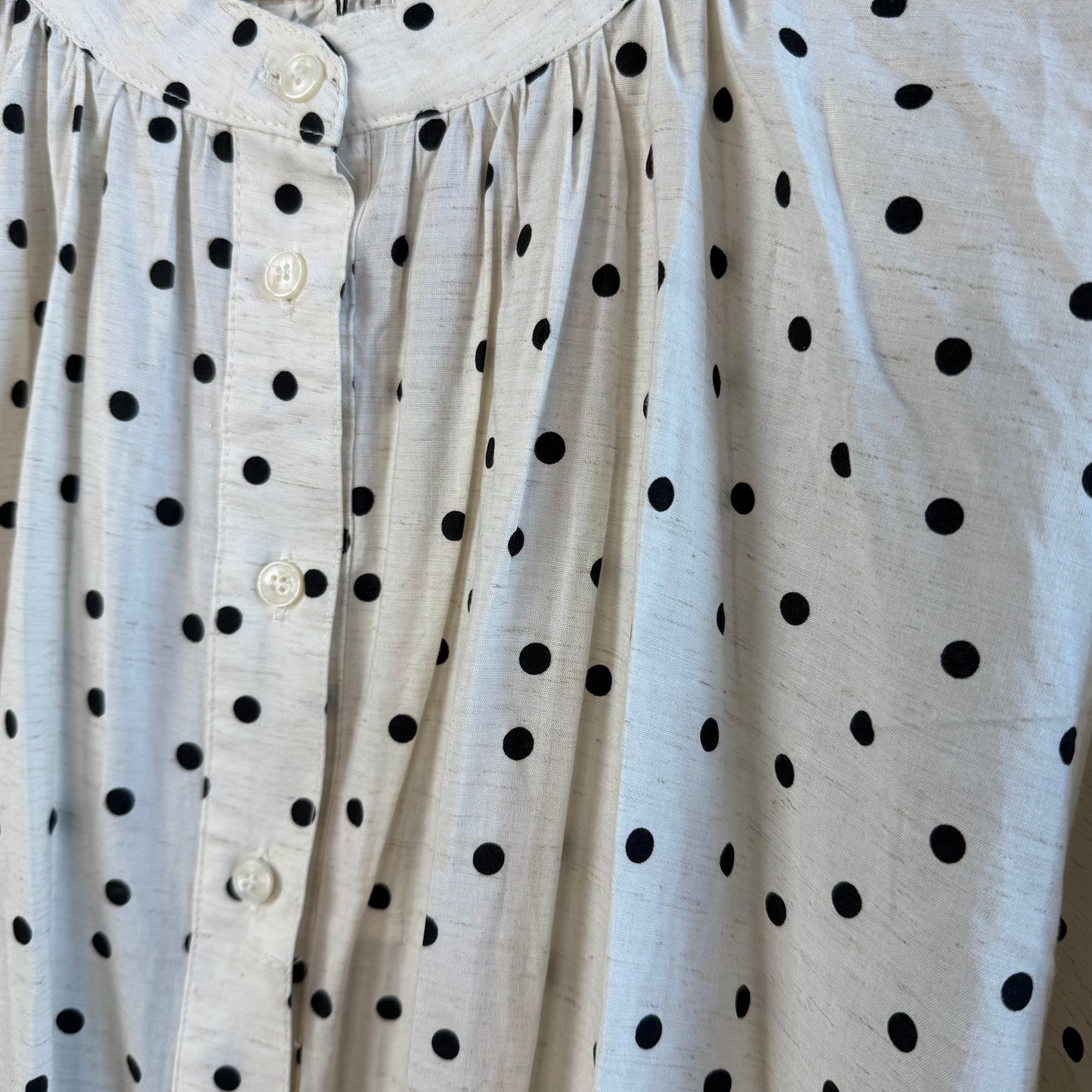 NOVA! Bluse Polkadots