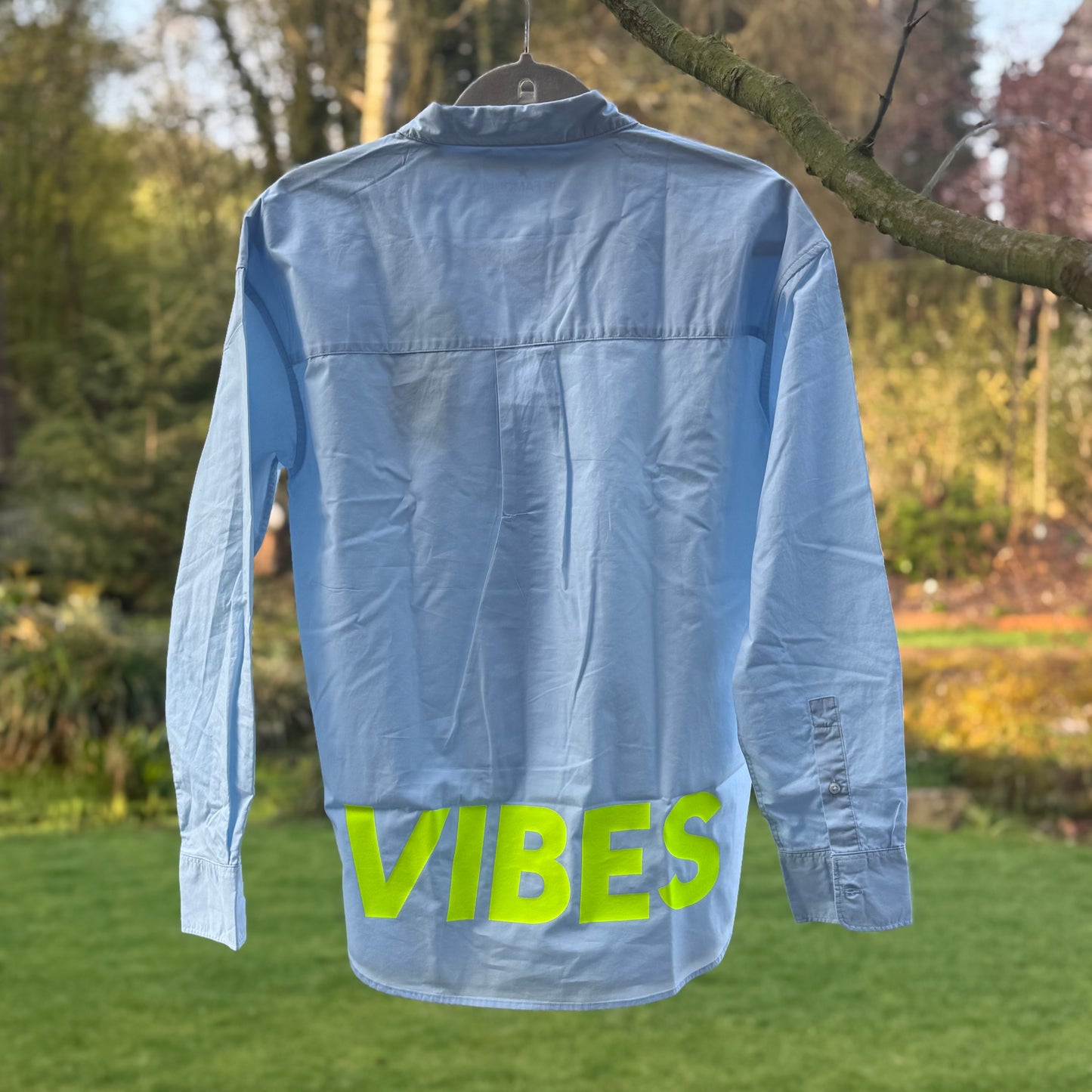 Be Famous Statement Bluse VIBES