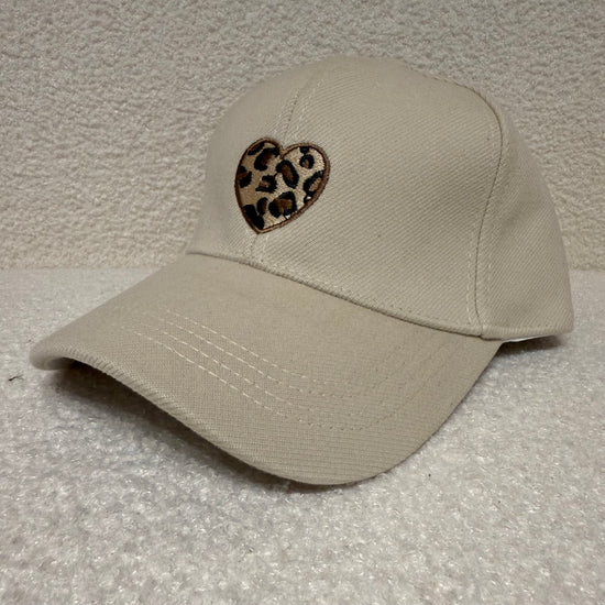 Basecap Leo Heart