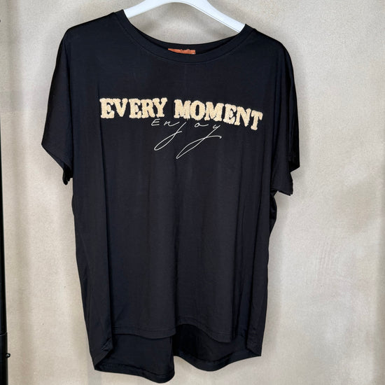 Tshirt Every Moment Black