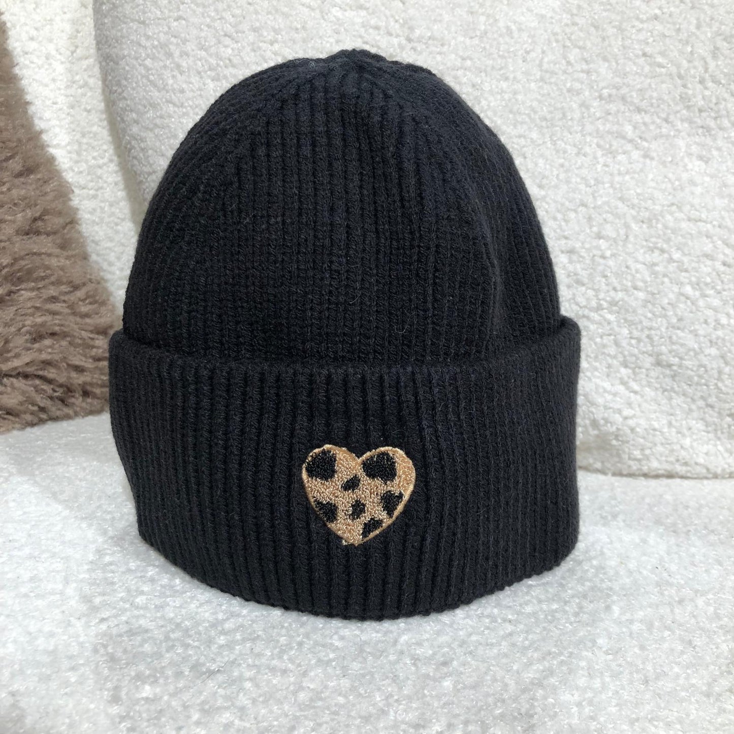 Strickmütze Leo Heart