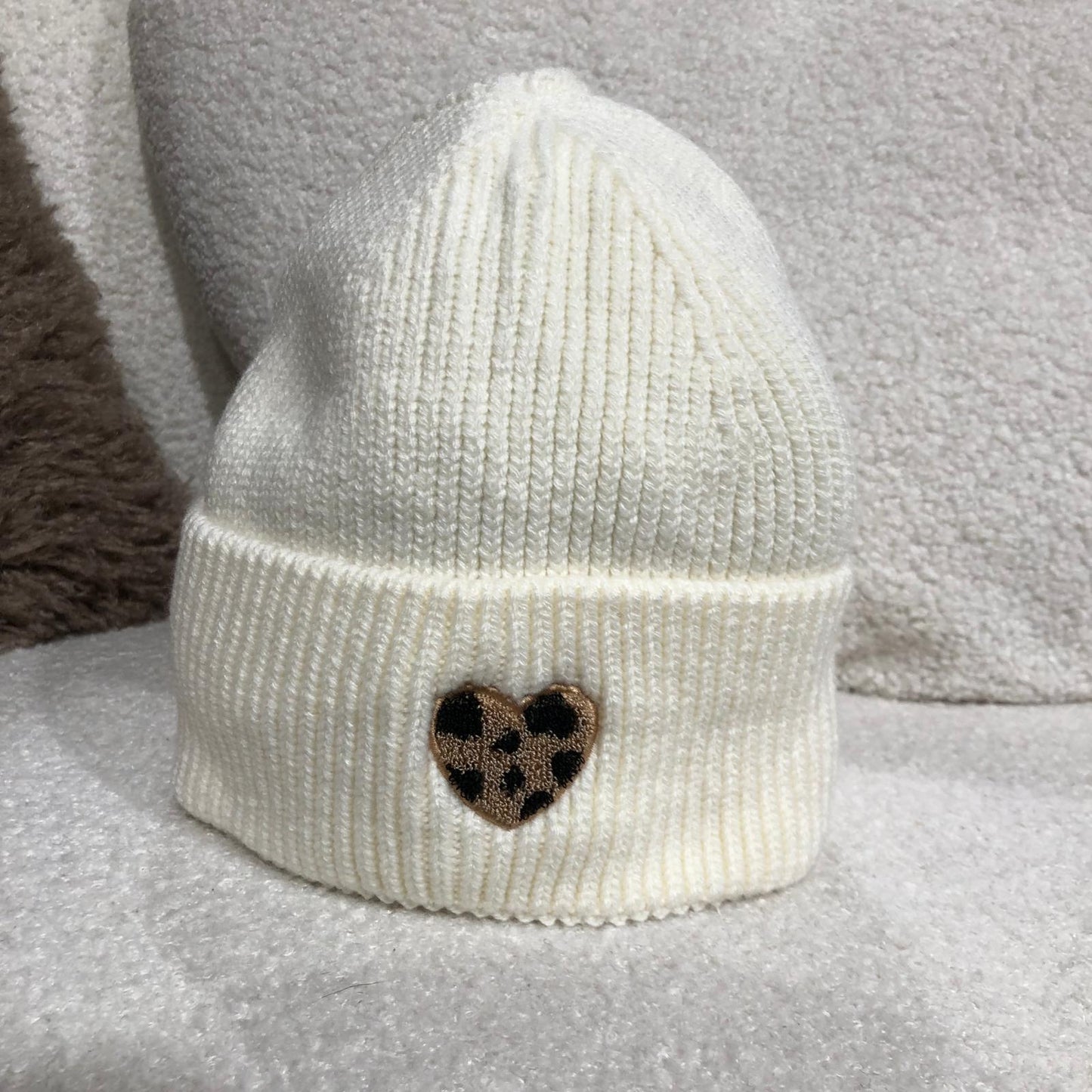 Strickmütze Leo Heart