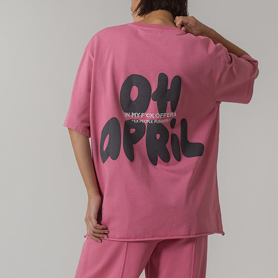 OH APRIL Boyfriend T-Shirt Era