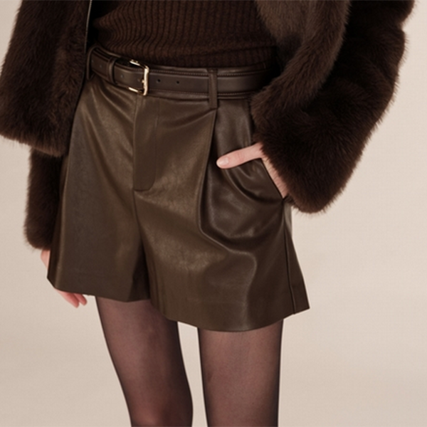 Grace & Mila Fake Leather Shorts