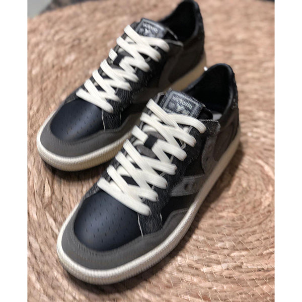 VICTORIA Smash Sneaker TACHUELAS