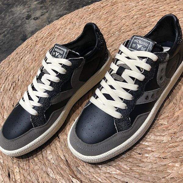 VICTORIA Smash Sneaker TACHUELAS