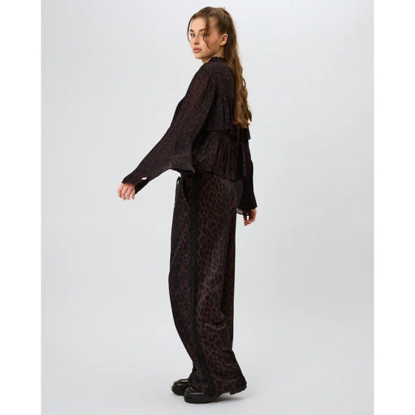 OH April Tessa Blouse Leo