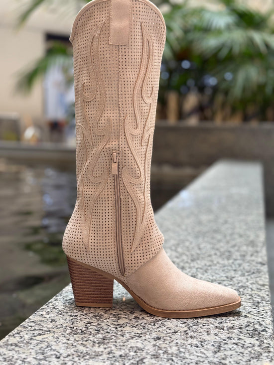 Westernboots Festive Style