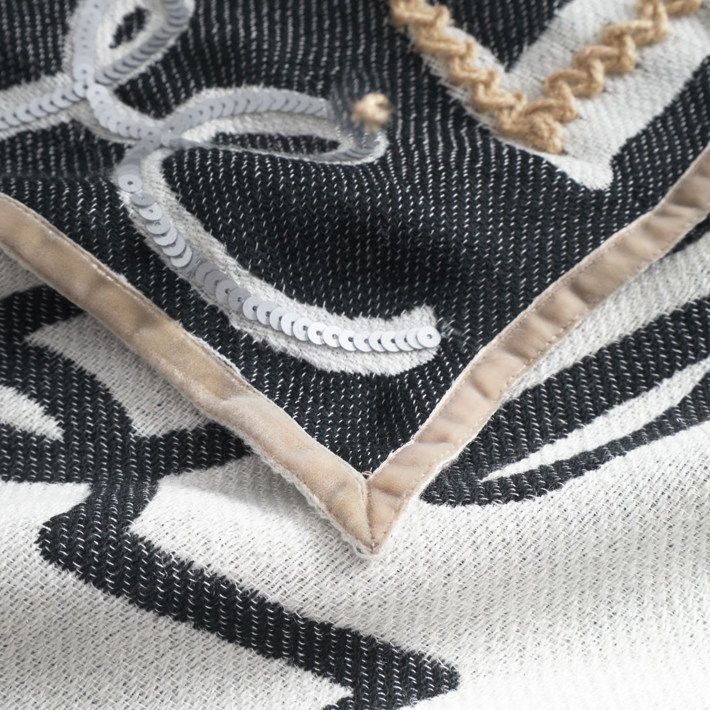 CODELLO Dreieckstuch Statements