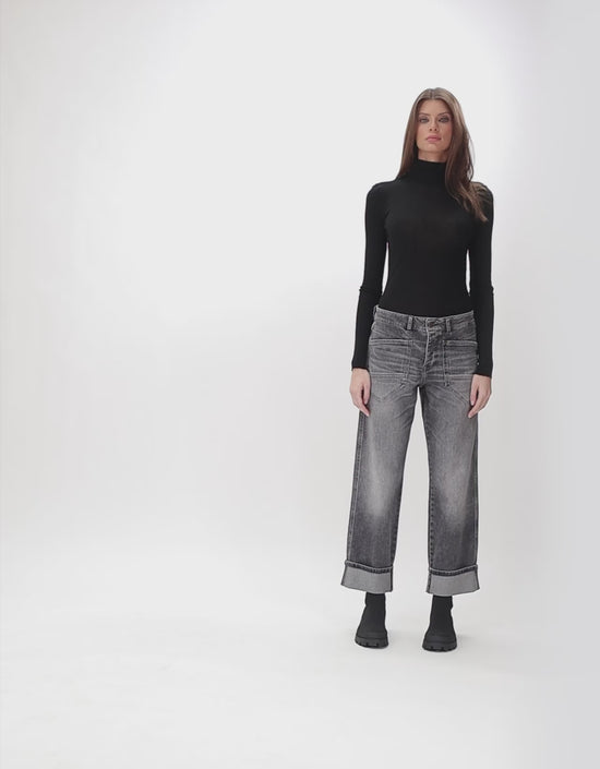 Laden und Abspielen von Videos im Galerie-Viewer, GANG Roberta Loose Fit Denim
