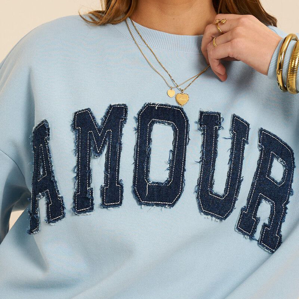 MJ Sweater Amour