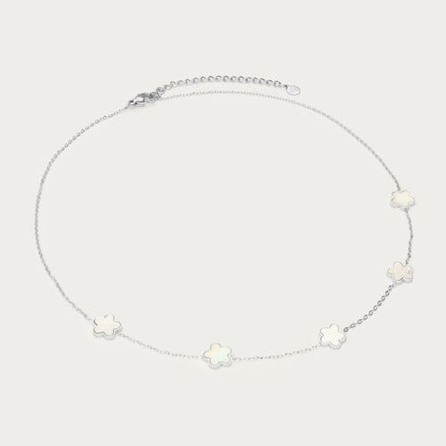 MJ Kette mit Perlmutt-Blumen