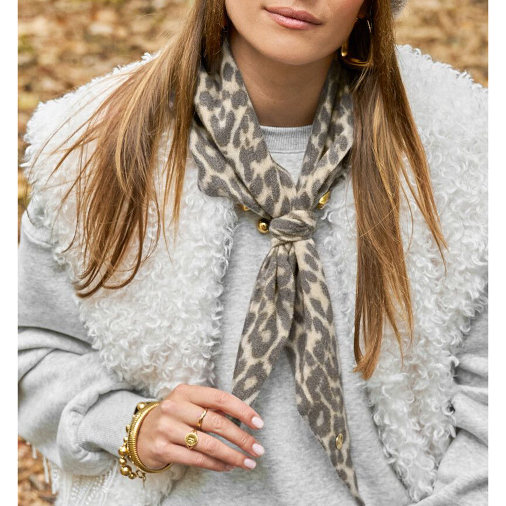 MJ Dreiecksschal mit Leomuster