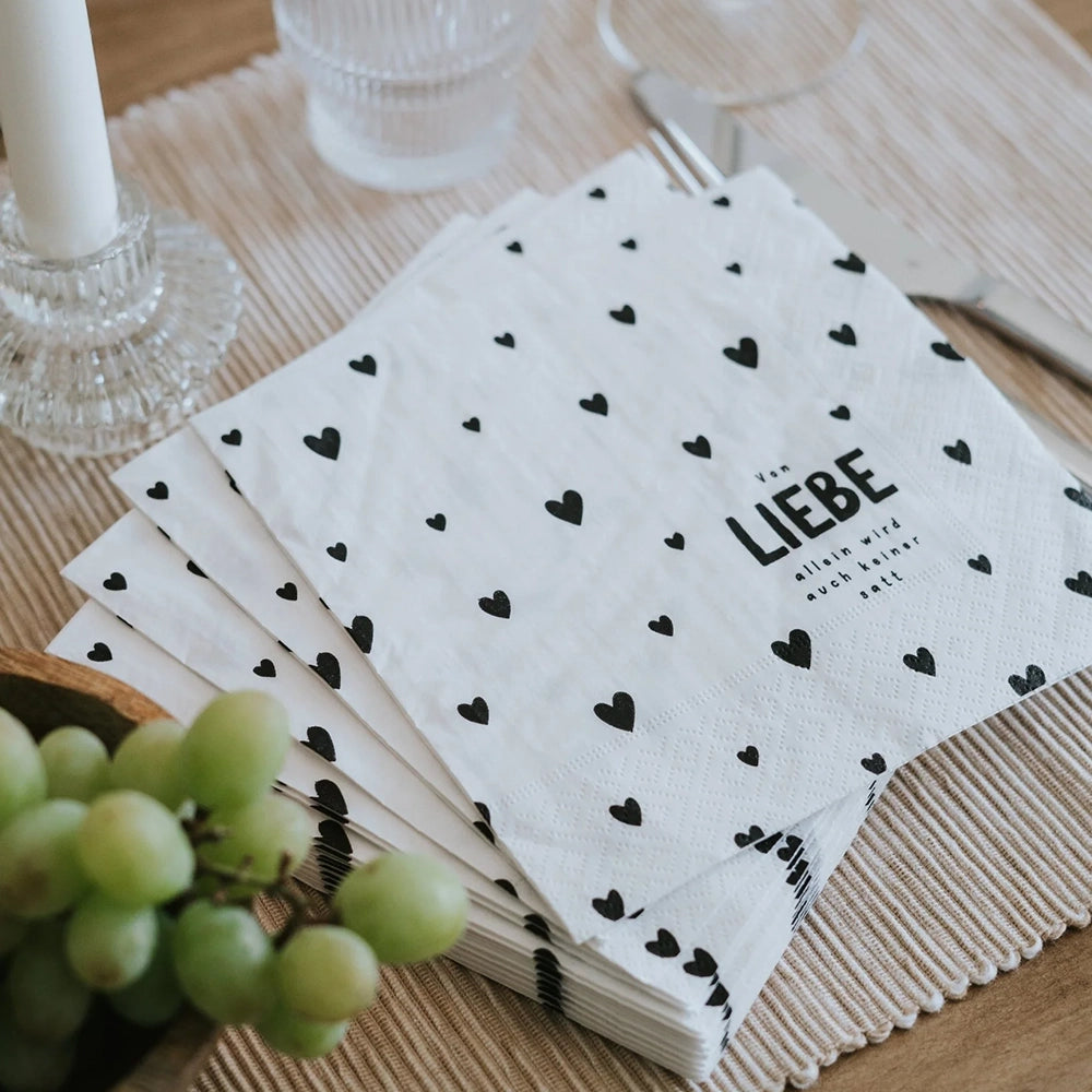 Serviette "Von Liebe allein..."